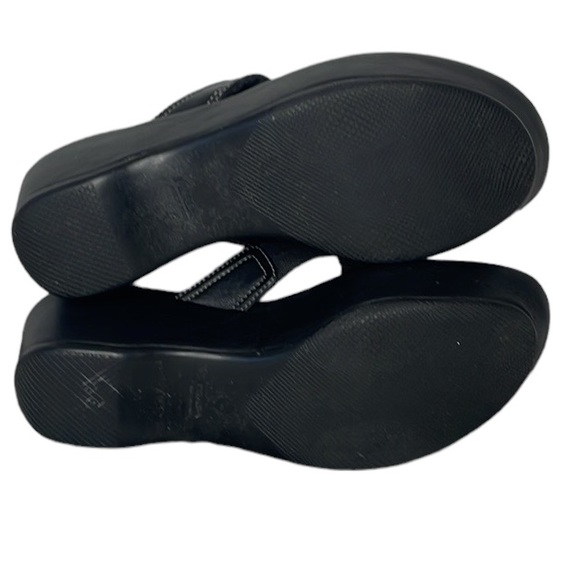 PRADA VINTAGE THONG SANDAL BLACK CANVAS THONG w/ BLACK LEATHER WRAPED WEDGE SZ 7 - Picture 6 of 12